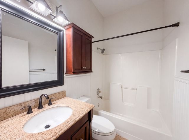 1688 Yellowstone Avenue, Lewisville, TX 75077