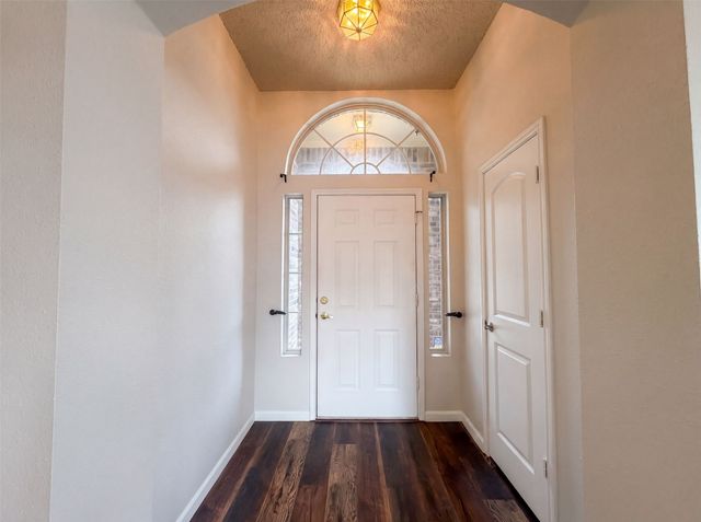 1688 Yellowstone Avenue, Lewisville, TX 75077