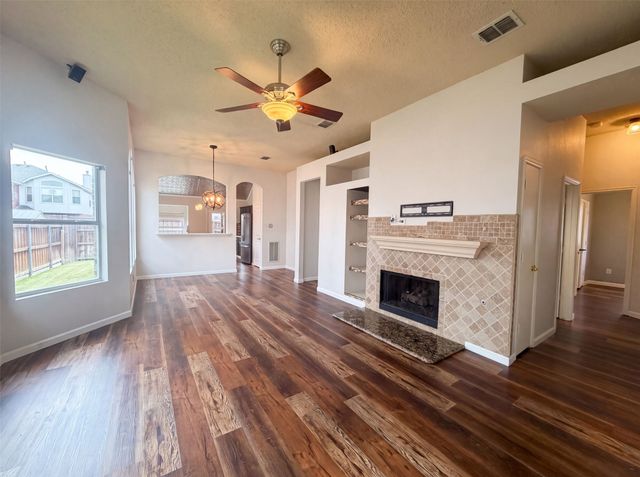 1688 Yellowstone Avenue, Lewisville, TX 75077