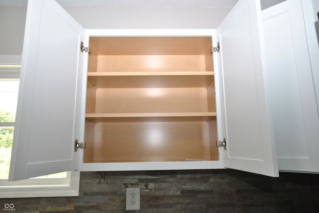 506 N Main Street, Mooresville, IN 46158