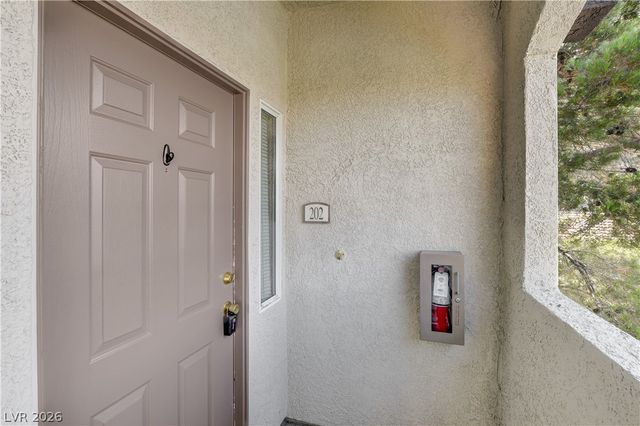 3361 Indian Shadow Street 202, Las Vegas, NV 89129