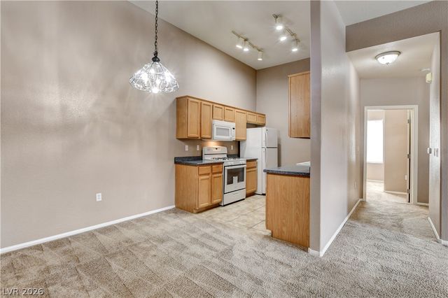 3361 Indian Shadow Street 202, Las Vegas, NV 89129