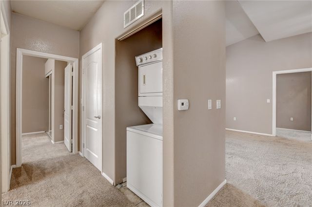 3361 Indian Shadow Street 202, Las Vegas, NV 89129