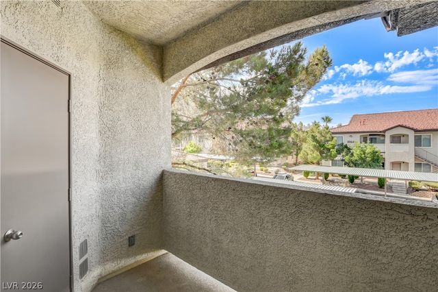3361 Indian Shadow Street 202, Las Vegas, NV 89129