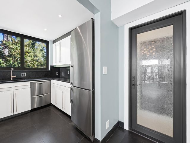 1560 S Ocean Lane 205, Fort Lauderdale, FL 33316