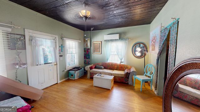 729 W Jones Avenue, Statesboro, GA 30458