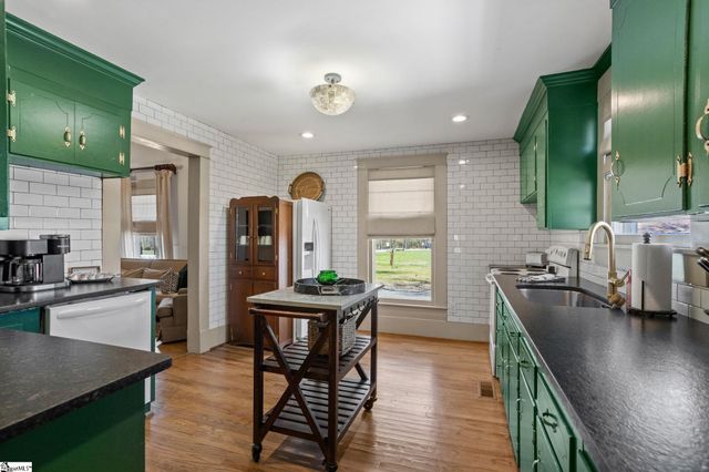 108 Main Street, Pelzer, SC 29669