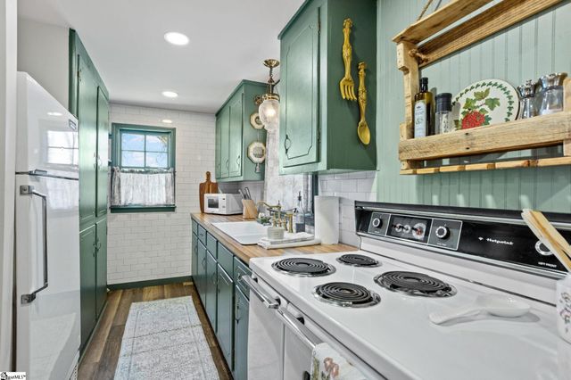 108 Main Street, Pelzer, SC 29669