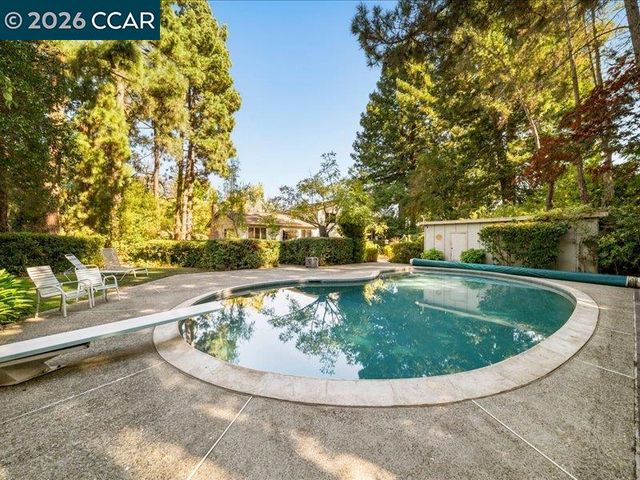 550 Catanio Ct, San Ramon, CA 94583