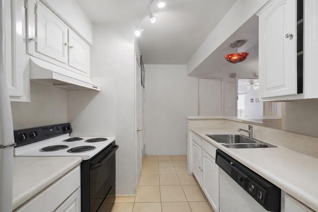 815 Wax Myrtle Lane A, Houston, TX 77079