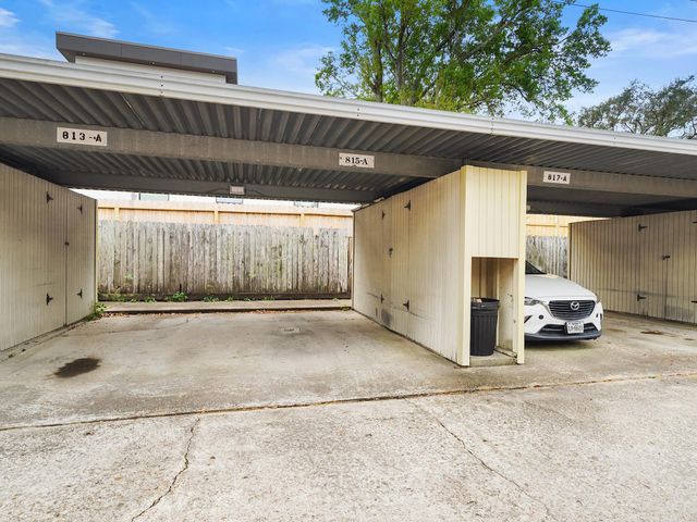 815 Wax Myrtle Lane A, Houston, TX 77079