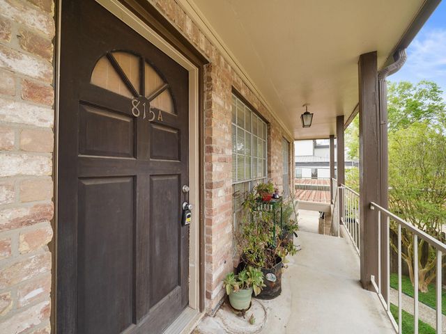 815 Wax Myrtle Lane A, Houston, TX 77079