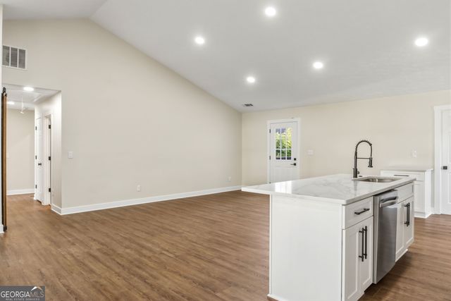 6802 Magnolia Park Drive, Norcross, GA 30093