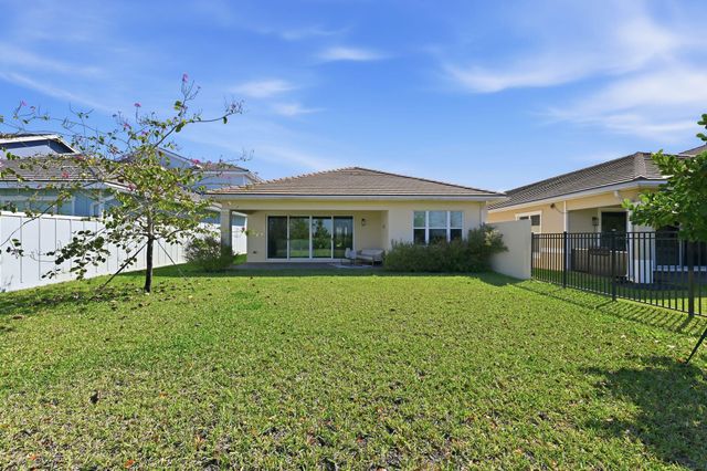 19540 Broad Shore Walk, The Acreage, FL 33470