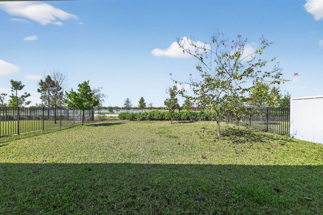 19540 Broad Shore Walk, The Acreage, FL 33470