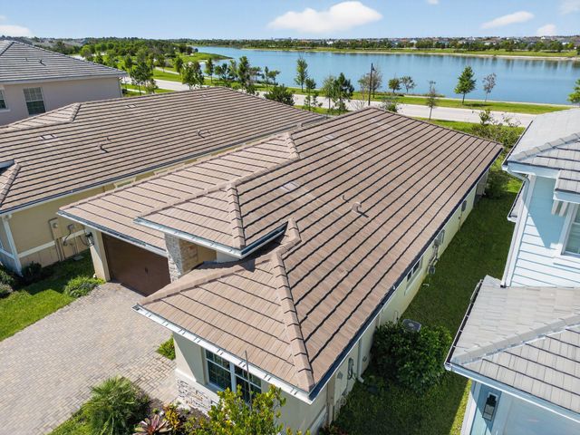 19540 Broad Shore Walk, The Acreage, FL 33470