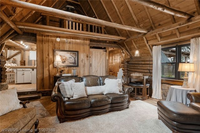 7123 Old 88 Road, Rudy, AR 72952