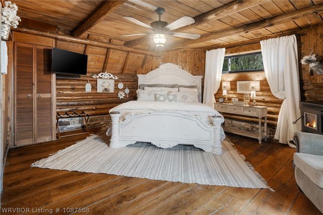 7123 Old 88 Road, Rudy, AR 72952