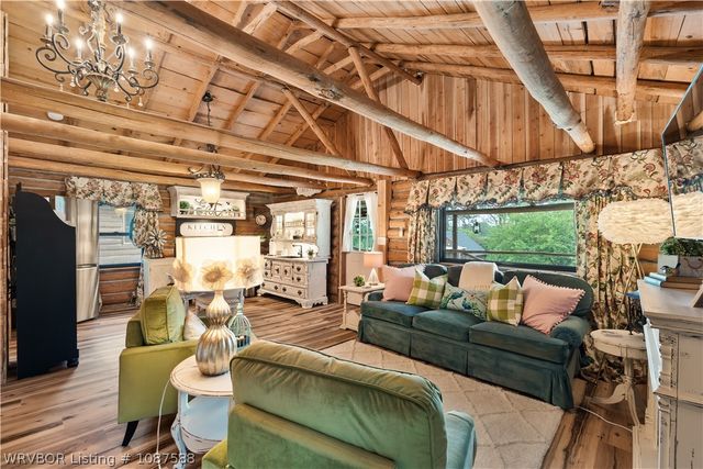 7123 Old 88 Road, Rudy, AR 72952