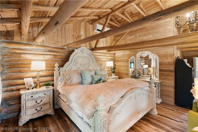 7123 Old 88 Road, Rudy, AR 72952