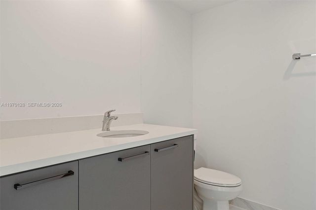 1150 101st ST 603, Bay Harbor Islands, FL 33154