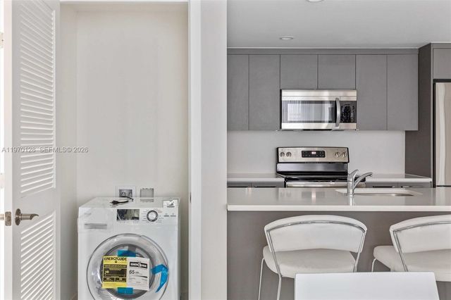 1150 101st ST 603, Bay Harbor Islands, FL 33154