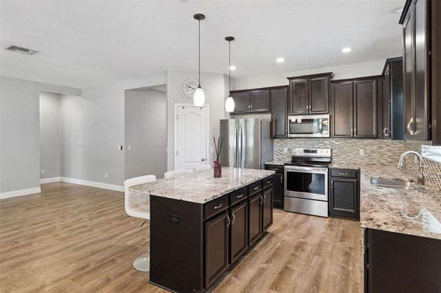 3951 WIND DANCER CIRCLE, St Cloud, FL 34772