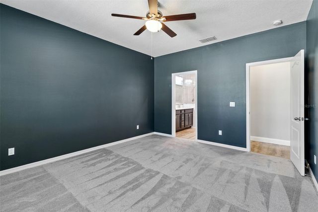 3951 WIND DANCER CIRCLE, St Cloud, FL 34772