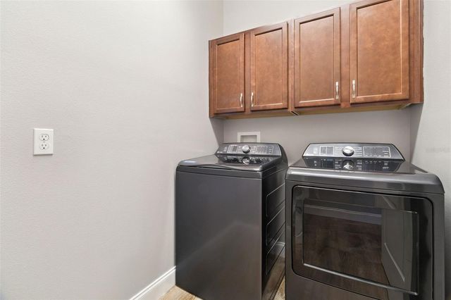3951 WIND DANCER CIRCLE, St Cloud, FL 34772