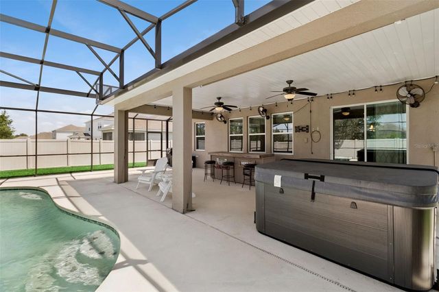 3951 WIND DANCER CIRCLE, St Cloud, FL 34772