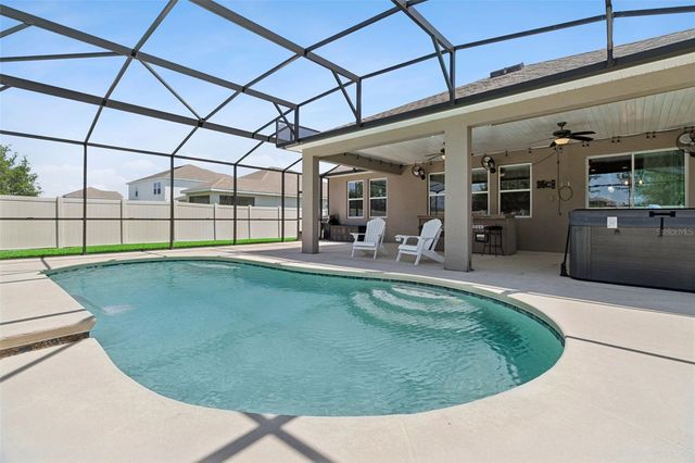 3951 WIND DANCER CIRCLE, St Cloud, FL 34772