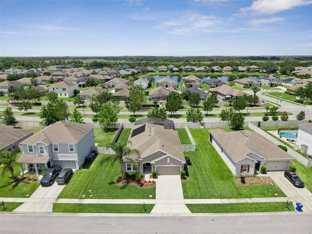 3951 WIND DANCER CIRCLE, St Cloud, FL 34772