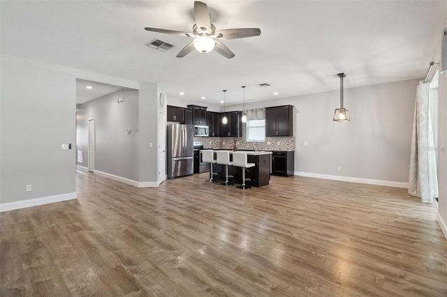 3951 WIND DANCER CIRCLE, St Cloud, FL 34772