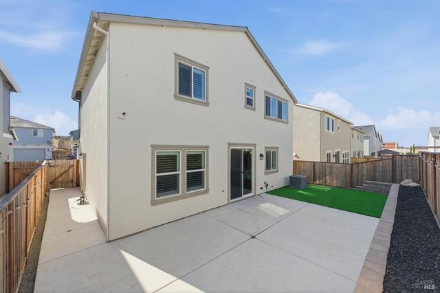 208 Frontier St, American Canyon, CA 94503