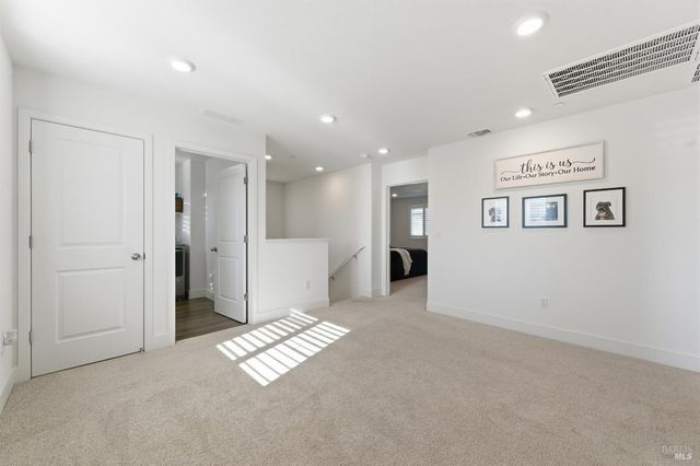 208 Frontier St, American Canyon, CA 94503