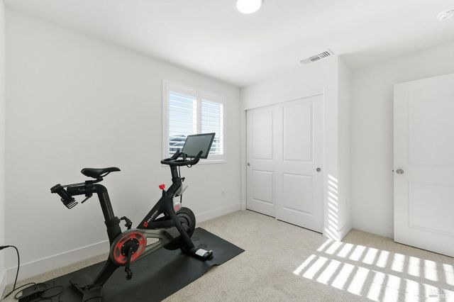 208 Frontier St, American Canyon, CA 94503