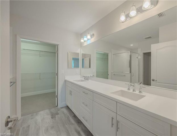 2335 Sawyers Hill RD 503, Naples, FL 34120