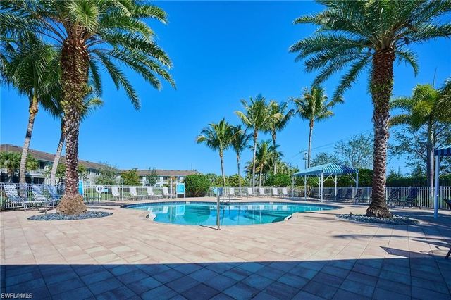 2335 Sawyers Hill RD 503, Naples, FL 34120