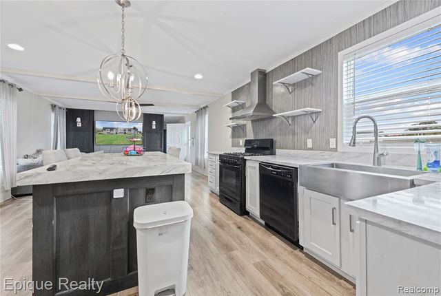 83 Elm Avenue, Highland, MI 48357