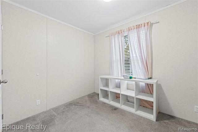 83 Elm Avenue, Highland, MI 48357