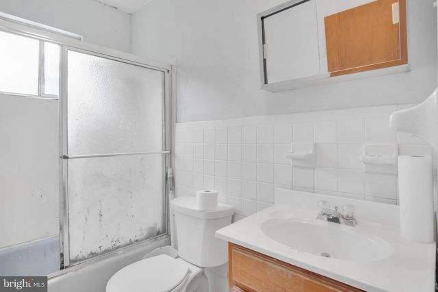 649 ERFORD RD, Camp Hill, PA 17011