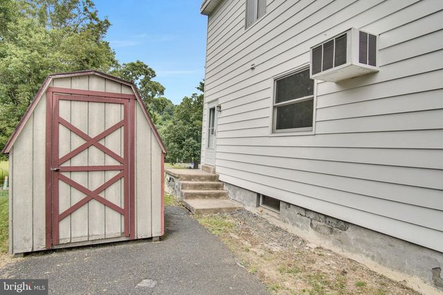 649 ERFORD RD, Camp Hill, PA 17011