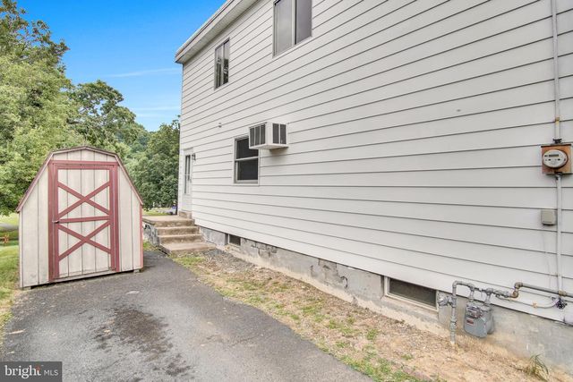 649 ERFORD RD, Camp Hill, PA 17011