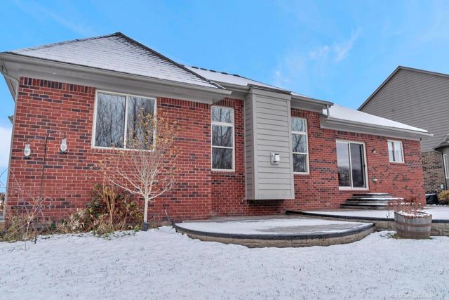 52229 Tacoma Narrows Drive, Macomb, MI 48042