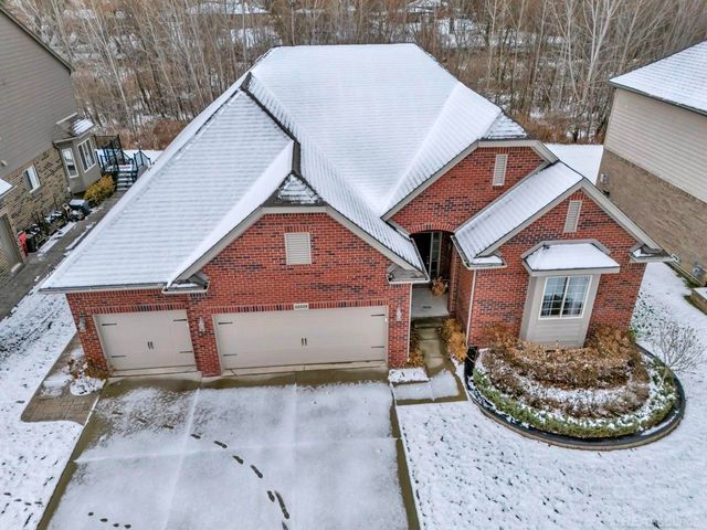 52229 Tacoma Narrows Drive, Macomb, MI 48042