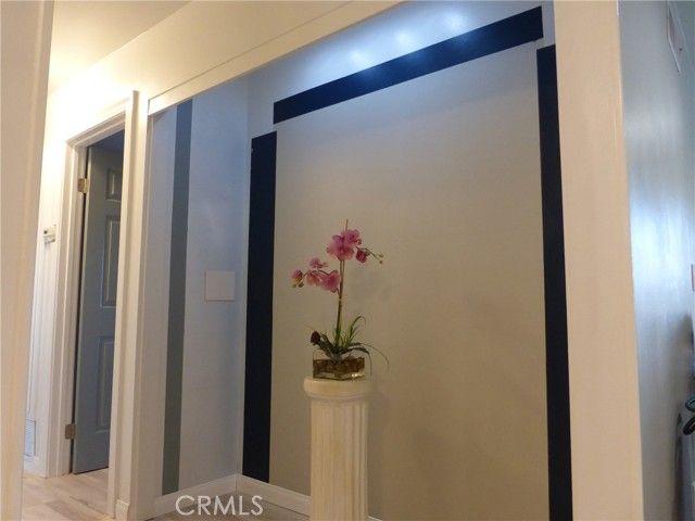 8881 Albatross Dr, Huntington Beach, CA 92646