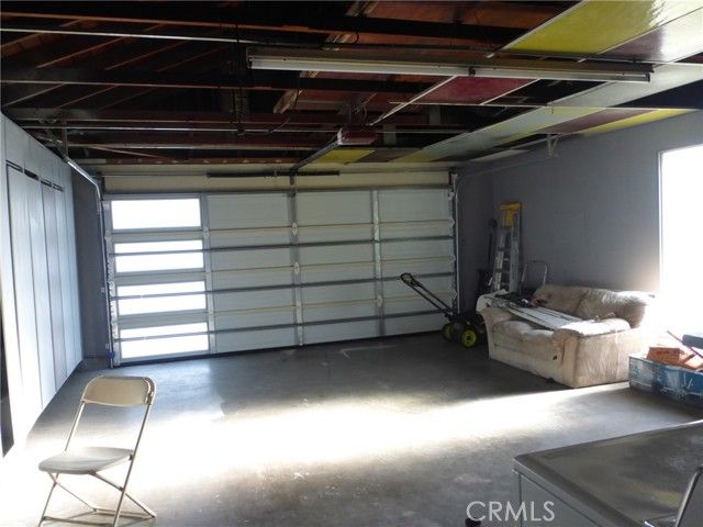 8881 Albatross Dr, Huntington Beach, CA 92646