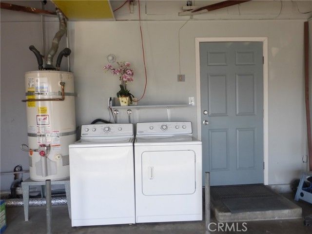 8881 Albatross Dr, Huntington Beach, CA 92646