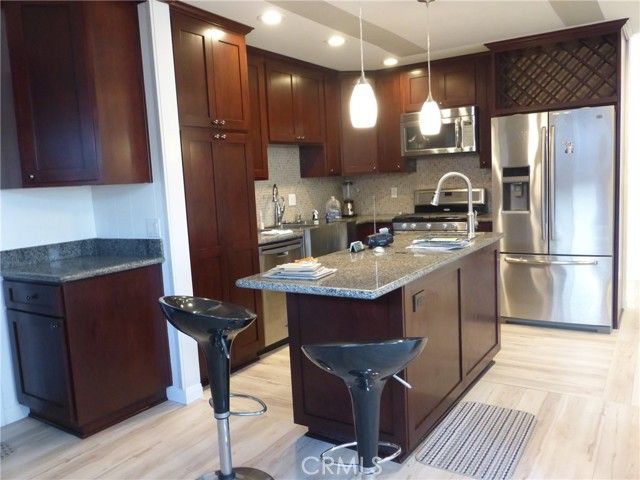 8881 Albatross Dr, Huntington Beach, CA 92646