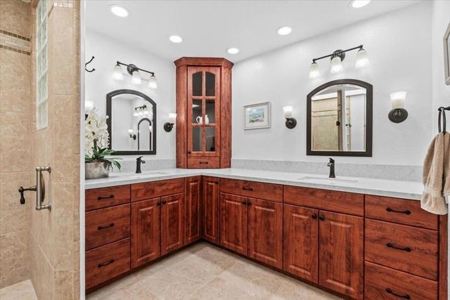 297 Paseo Primavera, Palm Desert, CA 92260